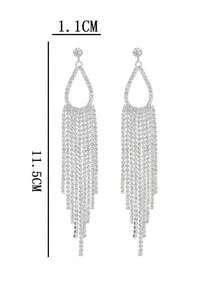 1 par de pendientes largos con borlas exageradas y diseño geométrico triangular, adecuados para bodas y banquetes. Accesorios del Día de San Valentín - Plateado - Ver 4