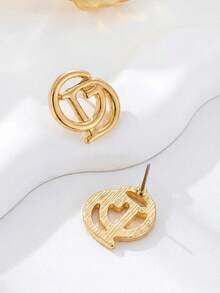 1 par de elegantes pendientes minimalistas con diseño de letra, joyería francesa lujosa y elegante para mujeres, adecuada para uso diario, vacaciones, citas, fiestas, festivales y eventos - Dorado - Ver 4