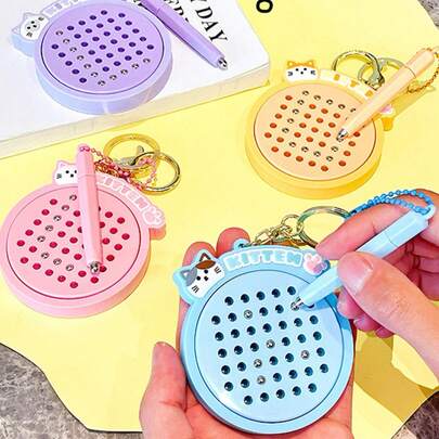 1pc Mini Magnetic Doodle Board With Keychain, Portable Sensory Toy For Anxiety Relief, Suitable For Adults - Fun Office Desk Gadget, Travel Puzzle For ADHD (Ideal Gift For People With ADHD)
