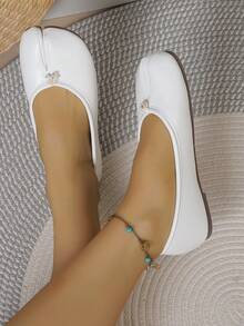 2026新款白色软皮分趾穆勒鞋 | 复古低帮鞋，一脚蹬，百搭实用，适合通勤、约会、中秋节、国庆节、圣诞节、万圣节、感恩节、日常穿着 - 白色 - 查看 11