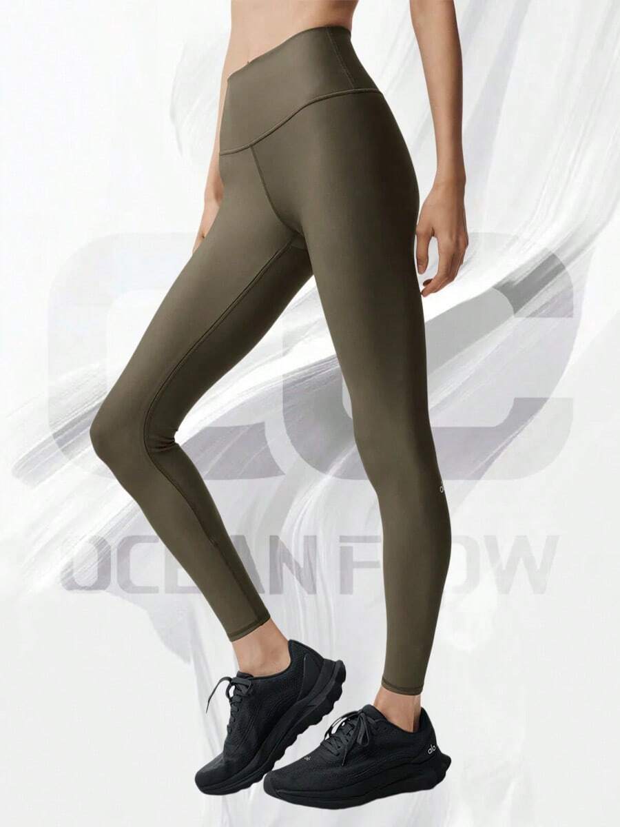 7/8 High-Waist Airlift Legging - Olive Tree - View 1