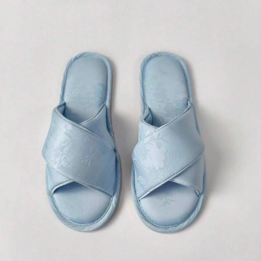 Dép đi trong nhà nữ kiểu Trung Quốc thêu họa tiết đan chéo, mẫu mới mùa xuân/hè, chất liệu satin, thoải mái và thanh lịch, đế bằng chống trơn trượt. - Dép nữ - Xem 1