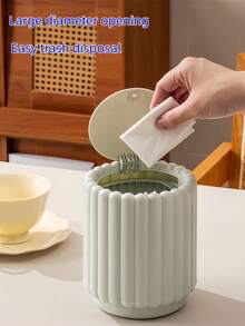 塑膠垃圾桶 防水條紋垃圾桶 用於存放水果皮、紙屑的廢物籃 垃圾儲存桶 男女適用 辦公室 宿舍 臥室 客廳 浴室 廚房配件 家居裝飾必需品 房間裝飾 - 彩色 - 查看 7