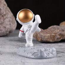 1 pièce Support créatif pour téléphone et tablette en forme d'astronaute - Matériau ABS durable, design de dessin animé mignon avec figurine d'astronaute dynamique, convient pour la maison, le bureau, les cours en ligne, la décoration d'astronaute - Multicolore - Voir 16