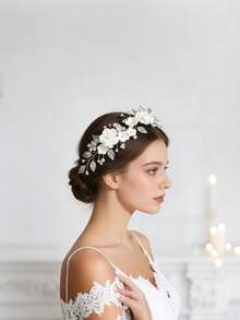 1条女士优雅花朵水晶手工发链，适合婚礼、派对、聚会、夏季、海滩等场合。 - 白色 - 查看 4