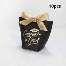 Bộ 5, 10 hoặc 15 túi quà tốt nghiệp cao cấp - Thiết kế hình bằng tốt nghiệp vàng, có màu trắng hoặc đen (Hộp quà + ruy băng). Bộ quà tặng tốt nghiệp bao gồm một hộp kẹo và là món quà hoàn hảo cho mùa tốt nghiệp, Giáng sinh và Halloween. - Nhiều màu - Xem 10