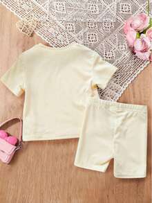 Disney Summer Cute Baby Girl 2pcs Set, Photo Shoot Graphic T-Shirt & Shorts Set, Casual Versatile Children Letter & Mickey Mouse Print - Apricot - View 2