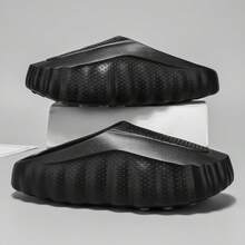 Men's Breathable Sandals, Soft Thick Sole Non-Slip Outdoor Comfortable Slides, Suitable For Beach, Trekking, Summer - Black - View 1