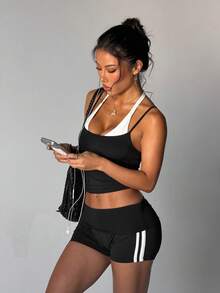 High Waist Tight Fit Contrast Color Sports Yoga Shorts, Butt Lifting, Casual Cute Everyday Wear - Black - View 1