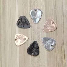 Polished Zinc Alloy Guitar Picks, Metal Picks, Electric Guitar And Bass Picks, Stainless Steel Decorative Picks - Polished Silver - View 1