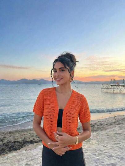Women'S Summer New Lightweight Knitted Lace Short-Sleeve Top, Orange Short Cardigan, Bohemian-Style Cover-Up, Suitable For Beach Vacations, Outings, Holiday Trips, Daily Dates, Pool Parties, Beach Gatherings, And Daily Commuting