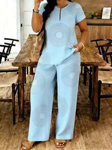 A Set Of Plus Size Women's Notch Neck Short Sleeve Long Pants, Minimalist Circle Line Style, Woven Fabric, Soft And Skin-Friendly, Light Blue, For Elders, Casual Outings In Summer - 彩色 - 查看 2