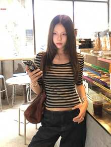 Áo thun tay lửng ôm dáng kẻ sọc tương phản, áo lót thường ngày đa năng dành cho nữ. - Xám - Xem 5