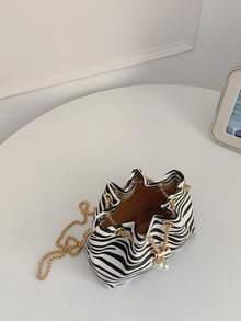 Mini New Fashion Straw Woven Gold Chain Drawstring Bucket Bag, Beach Bag - White - View 4