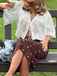 Áo khoác ngoài mùa hè phong cách Bohemian dành cho nữ của Look Polly, kiểu dáng khoét rỗng, thêu họa tiết, thắt dây, tay áo loe ren, áo khoác ngoài ôm sát gợi cảm màu trắng. - trắng - Xem 4