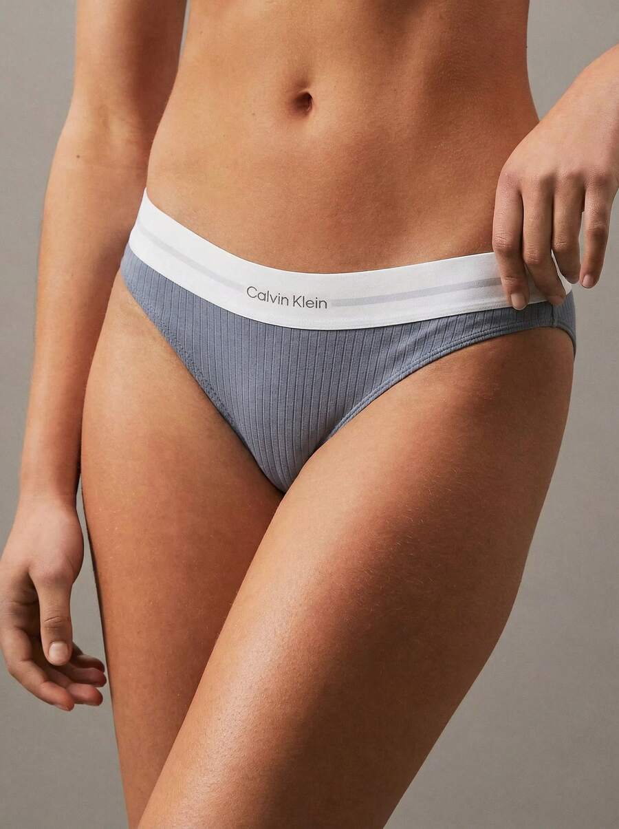 Calvin Klein Women's Briefs - Grey - View 1