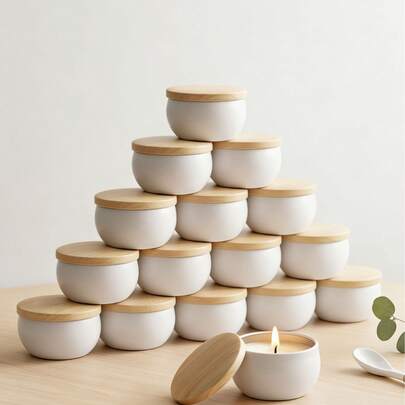 Bộ dụng cụ làm nến 52 món gồm 8 hũ sứ trắng và nắp gỗ, bộ dụng cụ tự làm nến thơm hoàn chỉnh để bảo quản và làm quà tặng.