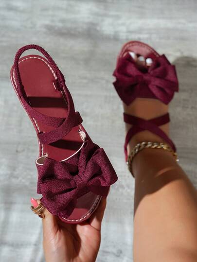 Hàng mới về: Sandal đế bằng thoải mái, đơn giản, mũi tròn, dây chun chéo, trang trí nơ cho nữ cỡ lớn, thời trang thường ngày, thích hợp cho hoạt động ngoài trời, đi biển, mùa hè.