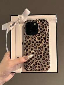 Luxury Leopard Print Seashell Texture Phone Case Compatible With IPhone 17, 16, 15, 14, 13, 12 Pro Max, 11, Fashionable Shock-Resistant Back Cover - Small Leopard Print - View 1