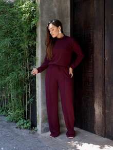 Women's Woolen Set - Pants And Turtleneck Top - Winter - Màu Đỏ Sâu - Xem 2