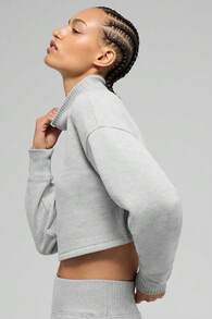 Alo Yoga Cropped Serenity Coverup True To Size Women's Athletic Heather Grey W3875r - 米色 - 查看 3