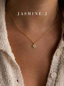 1pc S925 Sterling Silver Zirconia Flower Pendant Necklace, Gold Chain, Floral Necklace, Minimalist 6-Petal Flower Pendant Necklace, Versatile Design, Elegant Casual, Women Necklace, Suitable For Daily Wear/Party - Multicolor - View 4