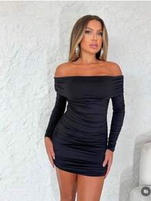Women's Modern Long-Sleeved Off-The-Shoulder Dress - Party, Rodeo, Livestock, Winter, Show - Free Shipping - 黑色 - 查看 3