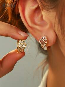 Hihho 1 Pair French Hollow Heart Fully Paved Rhinestone Earrings, Unique Starry Design, Fashion Classic Elegant Earrings For Women, Suitable For Commuting, Shopping, Daily Matching - Heart-shaped Earrings - View 3