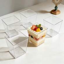 50 piezas Vasos cuadrados de plástico para postres - Vasos transparentes para pudín, reutilizables, ideales para yogur, fruta, mousse y mini dulces - Solución de servicio elegante para eventos y uso diario - transparente - Ver 5