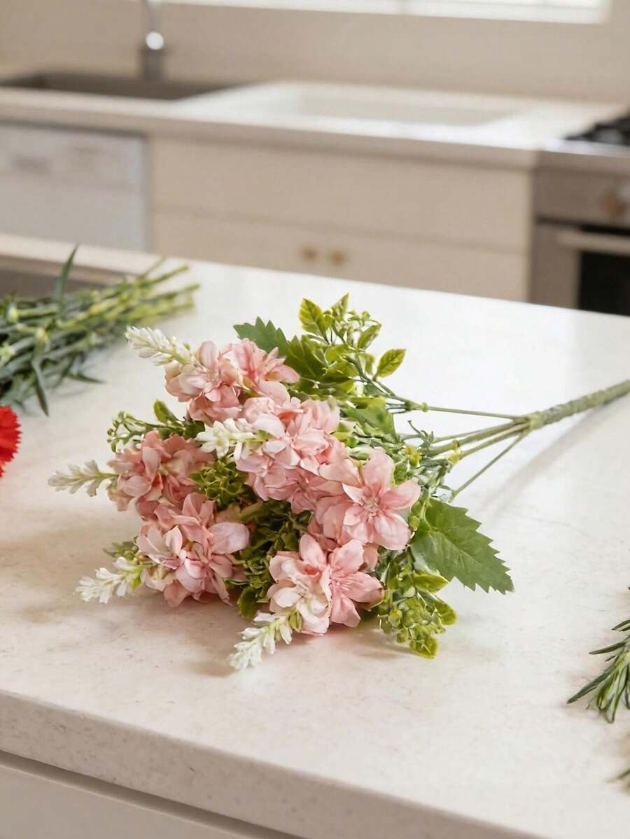 人造粉色、裸色和洋红色马蹄莲花束,自然创意设计,适用于客厅、餐桌、卧室、派对、婚礼、装饰、户外及时尚花艺。是复活节、情人节、斋月、母亲节、春季及一年四季的理想装饰。 - 彩色 - 查看 1