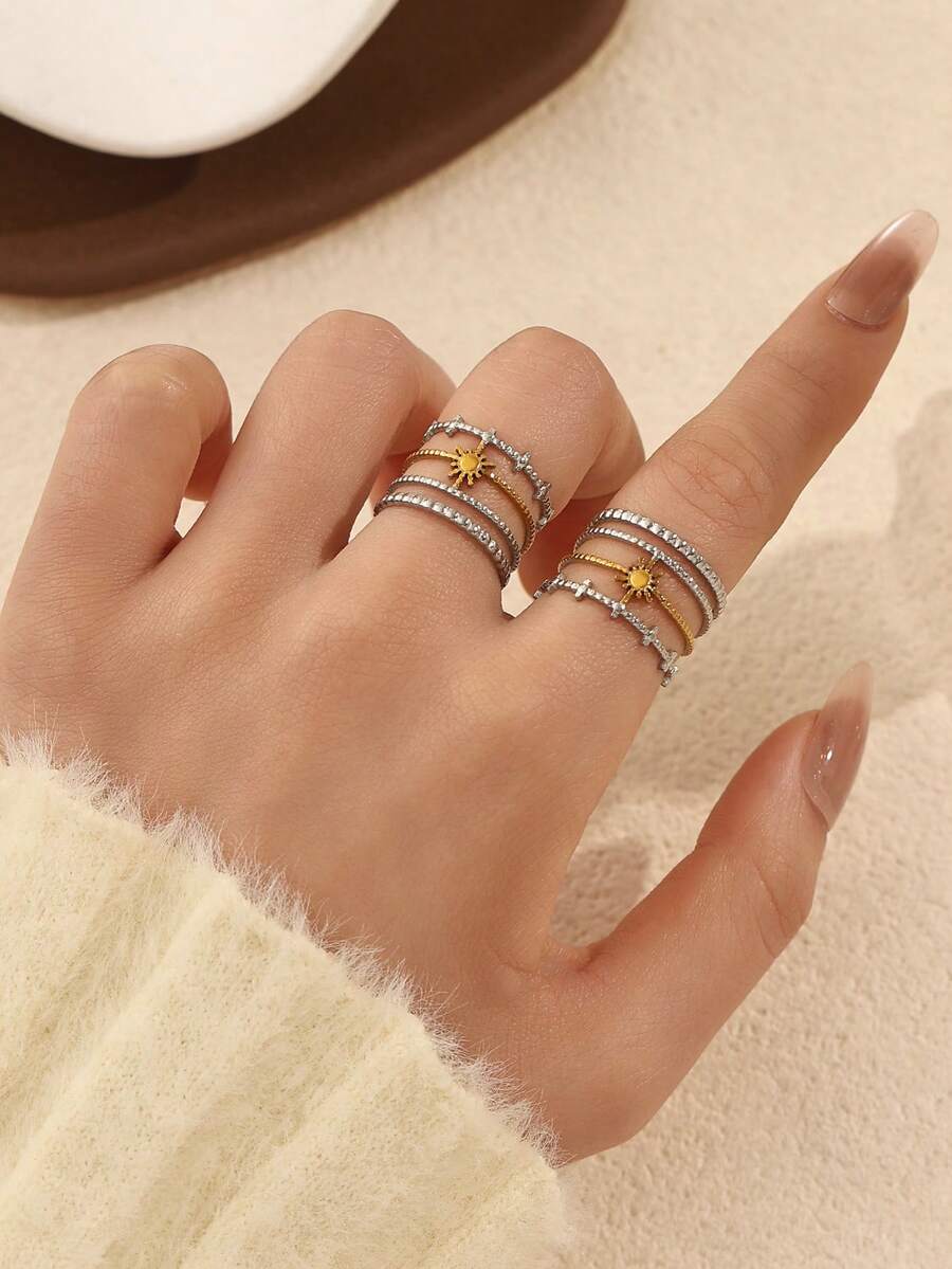 两枚不锈钢金银双色璀璨造型戒指套装，适合女士日常佩戴或作为礼物，戒指尺寸可调节 - 金色和銀色 - 查看 1
