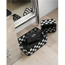 Checkered Black-And-White Storage Basket With Desktop Shelving Structure This Spacious Storage Basket Accommodates Cosmetics, Snacks, Toys, And Bedroom Essentials.Serves As A Vanity Skincare Organizer And Perfume Storage Box.Multi-Tiered Compartments Keep Items Clearly Separated.Maintains A Tidy, Space-Saving Desktop Setup.Ultra-Practical For Home Organization. - Xem 11
