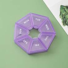 A Round, 7-Compartment Portable Pill Dispenser With Weekly Pill Storage. Mini 7-Day Portable Pill Dispenser, 7-Compartment Diamond-Shaped Box, Weekly Pill Organizer, Portable Pill Dispenser, Vitamin And Fish Oil Pill Packaging Box. - 紫色 - 查看 8