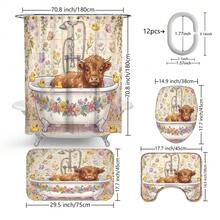 1 pièce/4 pièces Set de décoration de salle de bain multifonctionnel avec motif de vache des Highlands, comprenant un rideau de douche, 12 crochets offerts, une ambiance de fête élégante, un tapis de bain, un tapis de sol en U et un tapis de toilette rond, convenant à tous les scénarios de salle de bain - Vache des Highlands dans une baignoire - Voir 3