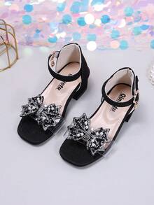 1 paire de talons de danse pour femmes avec bride en PU doux et pailleté noir brillant en forme de papillon. Design à plateforme, bout rond et talon compensé à une bride. Talons hauts glamour et élégants, convenant pour un usage quotidien, les soirées dansantes, les festivals, le printemps/été. Nouvelle arrivée. - Noir - Voir 5