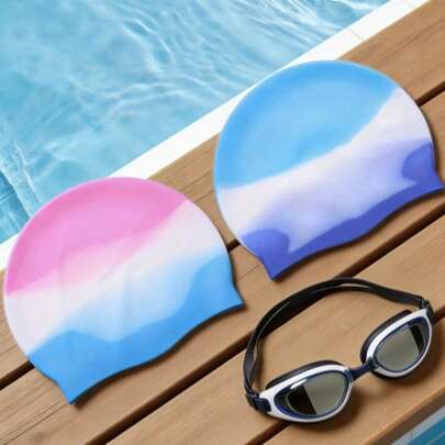 1 pieza Gorro de natación de silicona para adultos con degradado, gorro de natación impermeable con protección para los oídos, antideslizante y cómodo para cabello largo/corto, adecuado para piscina, playa, deportes acuáticos, disponible en varios colores, diseño a medida en 3D, impermeable, protege los oídos y el cabello del cloro, reduce el enredo y el desteñido, diseño de teñido anudado degradado en azul pastel, morado, etc.