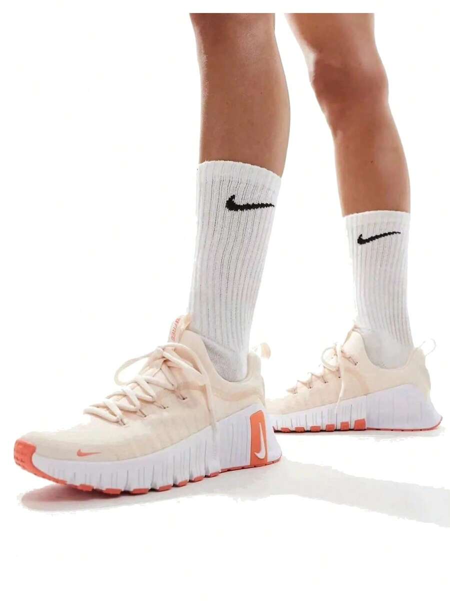Nike Zapatillas de entrenamiento versátiles y antideslizantes para mujeres de la serie Free Metcon 6 para sentadillas, peso muerto, CrossFit y entrenamiento