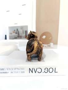 1/2 Stück charmante Hochlandrind Harz Figur - geeignet für Wohnzimmer, Schlafzimmer, Bürotisch, Schrank, Bücherregal, Muttertag, Einweihungsgeschenk und Geburtstag für Frauen, Mütter und Großmütter - Mehrere Stile - Übersicht 7