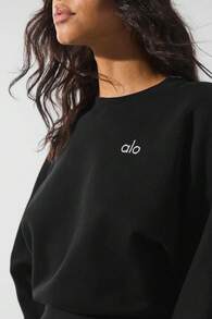 Alo Yoga Cropped Accolade Crewneck Designed For A Relaxed Fit Women's Black W3924rg - 黑色 - 查看 4
