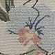 淺卡其色