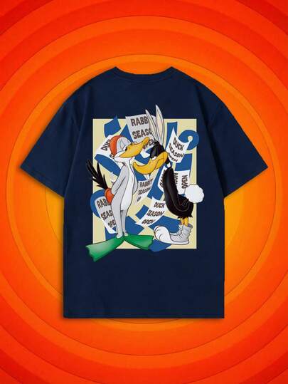 SHEIN X Looney Tunes Áo thun nữ tay ngắn mùa hè cổ điển in hình hoạt hình phong cách báo chí vintage vui nhộn, sự kết hợp giữa phong cách retro Mỹ và thời trang đường phố, rất tiện dụng cho việc đi lại hàng ngày, phù hợp cho các buổi đi chơi của các cô gái, dã ngoại mùa hè, cuộc sống sinh viên, check-in mua sắm, chợ phiên, kỳ nghỉ ngắn ngày, thư giãn trong kỳ nghỉ và hơn thế nữa. Một chiếc áo tay ngắn giúp tạo nên những bộ trang phục trẻ trung và độc đáo theo phong cách đường phố.