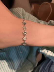 1 Piece Of Korean Opal Star-Shaped Bracelet, Women's Light Luxury Design, Exquisite And Elegant, Adjustable Bracelet For Couples. - Silver - View 2
