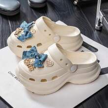 Teen Girl Fashion Exclusive Fashion Light Wooden Clogs Thick-Soled Hole Shoes, Summer Beach Vacation Outdoor Pool Sandals Girl's Students Slip-Resistant Headband River Running Hole Shoes EVA Soft Sole Slip-Resistant Breathable Comfortable Casual Girl's Slippers Gardening Shoes And Beach Shoes, Customized Pendant, Suitable For Home And Travel, Suitable For All Four Seasons. - trắng - Xem 4
