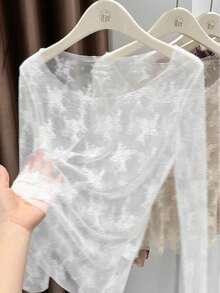 女士蕾丝圆领打底衫，透视网纱上衣，优雅叠穿单品，适合秋冬休闲春季穿着 - 白色 - 查看 2