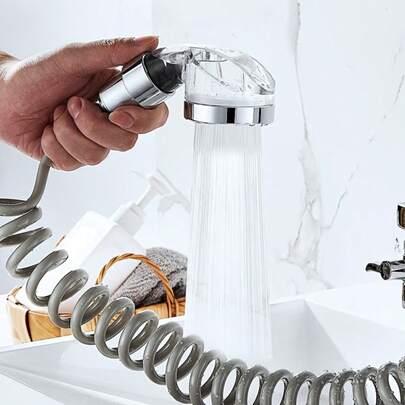 Bộ 4 vòi sen cầm tay gồm vòi phun, ống dẫn, giá đỡ và van chuyển hướng, thích hợp cho phòng tắm gia đình, dùng để gội đầu và tắm cho thú cưng.