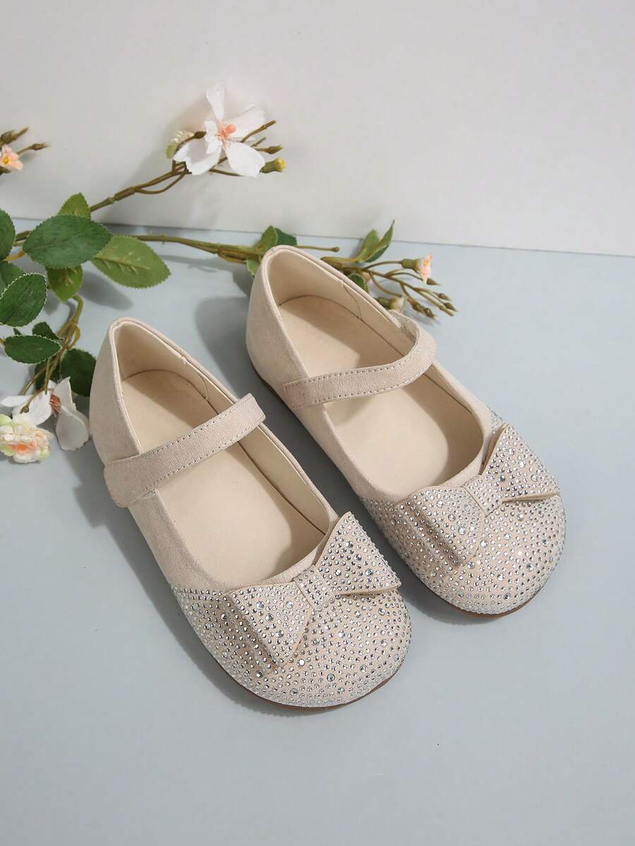 Zapatos de malla transpirables con flores de verano para niñas, zapatos de baile de suela blanda, zapatos de princesa con bordado de margaritas, sandalias antideslizantes y huecas, zapatos de malla bordados tipo Mary Jane para niños, zapatos casuales cómodos con banda elástica para niñas pequeñas