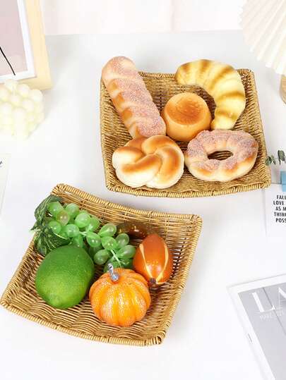Giỏ đựng đồ hình vuông đan thủ công, giỏ đựng trái cây và bánh mì dùng trong gia đình, khay đựng đồ ăn nhẹ trên bàn bếp.