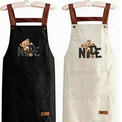 2件装黑白防水PVC围裙，厚实密实，烹饪烘焙时防油、防水、防酱汁污渍，可爱小熊图案，可调节围兜式围裙，适用于家庭厨房、餐厅、咖啡馆，男女通用