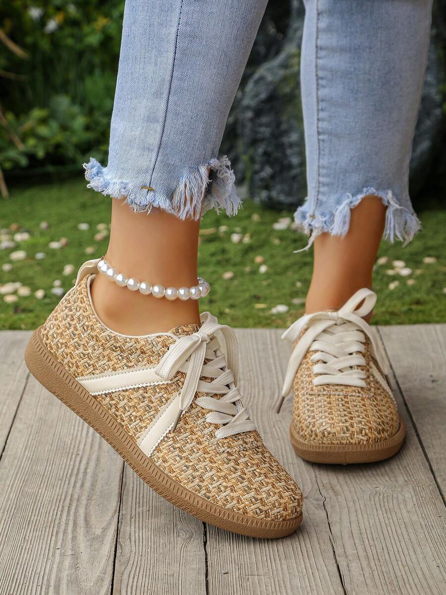 Giày thể thao nữ casual, đế dày, đế bằng, kiểu dáng slip-on, đa năng, thời trang, thoải mái, nhẹ, buộc dây, mũi tròn, thoáng khí. - Màu Khaki - Xem 1