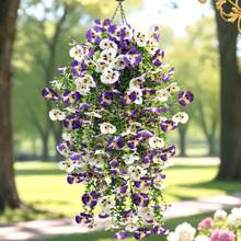 1 pieza Planta floral colgante de seda artificial, pensamiento tricolor con hojas de eucalipto, resistente a los rayos UV para macetas exteriores, balcón, patio, decoración de jardín en primavera y verano - blanco morado - Ver 4